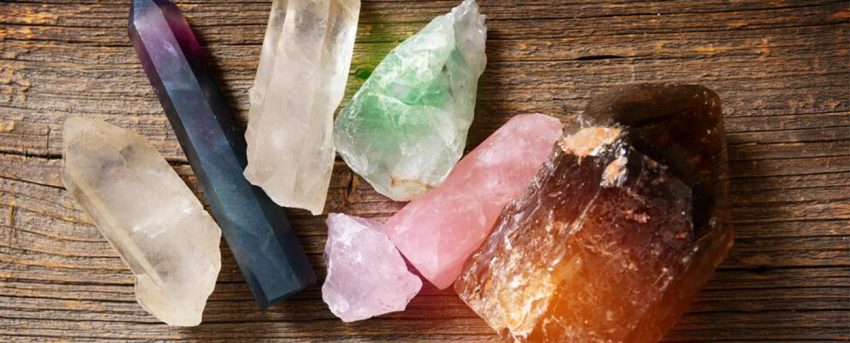 How to balance the energy in your home using quartz and gemstones?